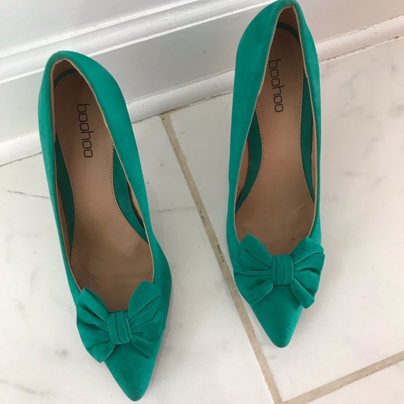 Suede bowed pumps! - Picture 3 of 10